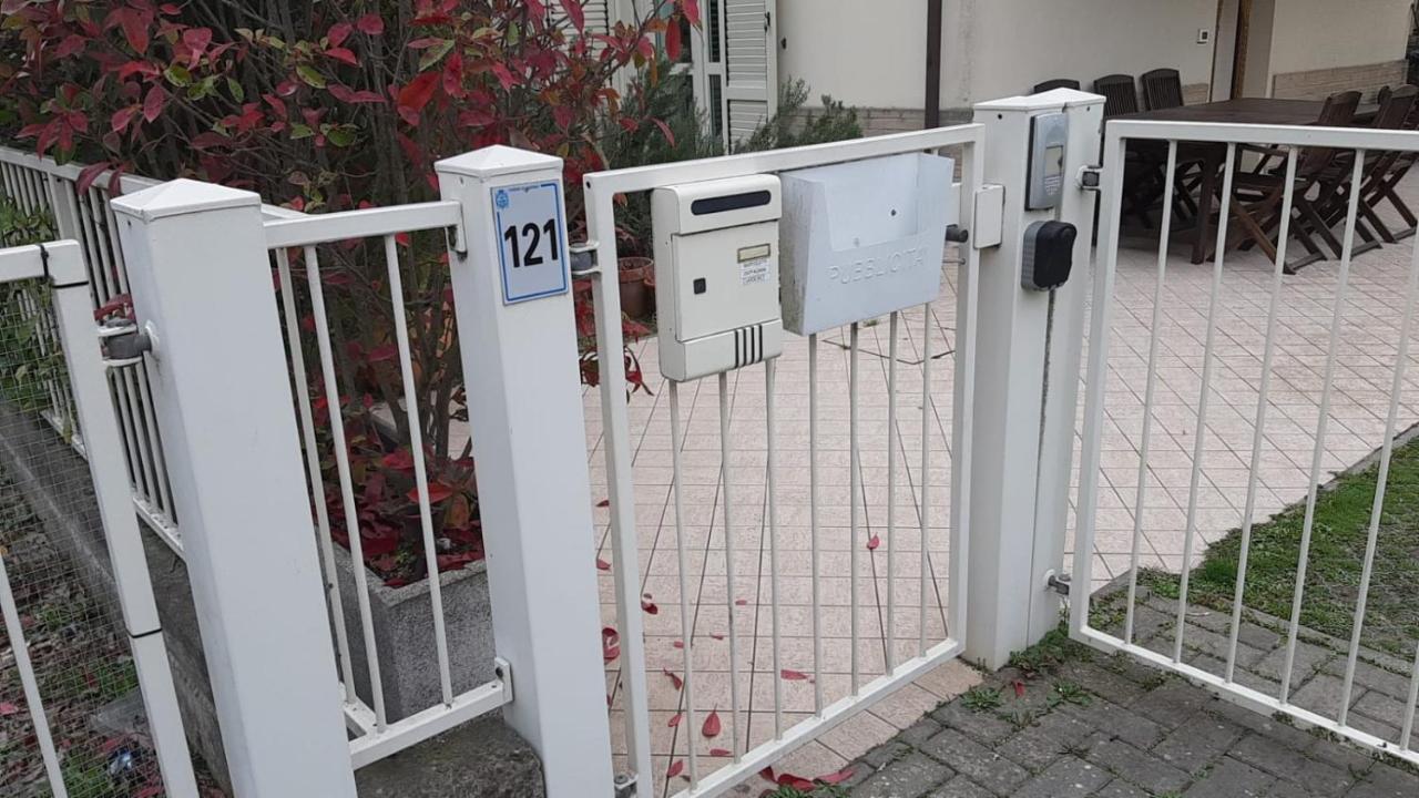 Medusablu121 プンタ・マリーナ エクステリア 写真